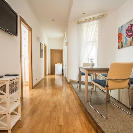 Ginger Apartment Riga Exterior photo